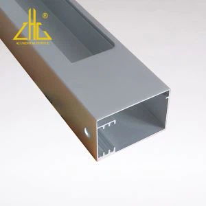 Алуминиеви екструзии, фрезоване, рязане и сглобяване